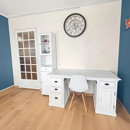 Spacieux, Wi-fi Ultra Rapide Et Parking Prive Lejlighed *